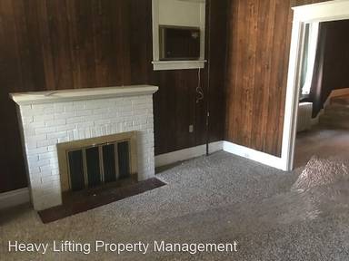 Main picture of 1851 Holly St