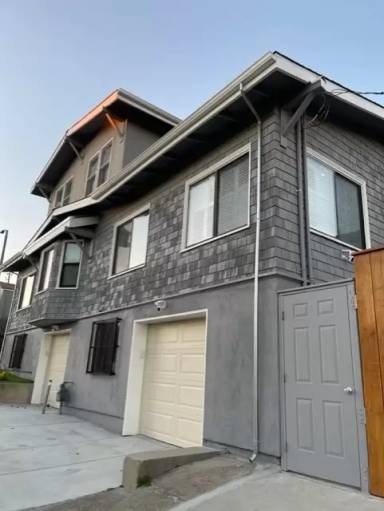 Main picture of 800 Faxon Ave