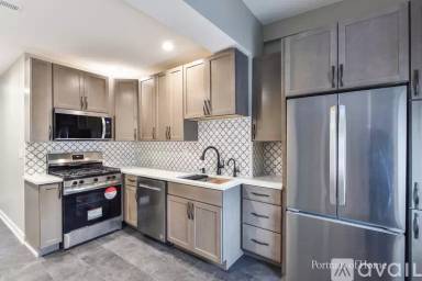 Main picture of 3501 W Le Moyne St
