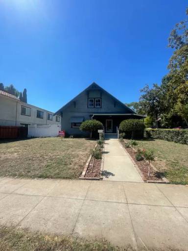 Main picture of 701 Fremont Ave
