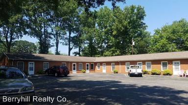 Main picture of 305 McLeod St