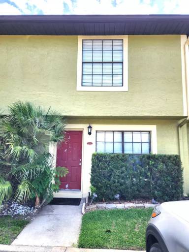 Main picture of 3271 Oak Lake Pl