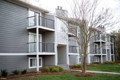 Main picture of Summit Village Apartments