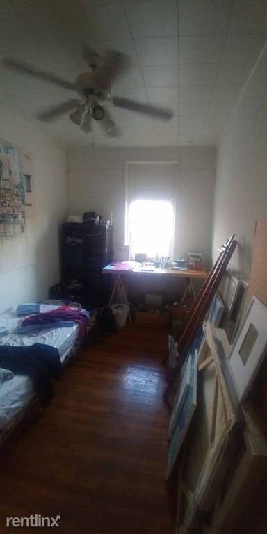 Main picture of 2300 Lombard St