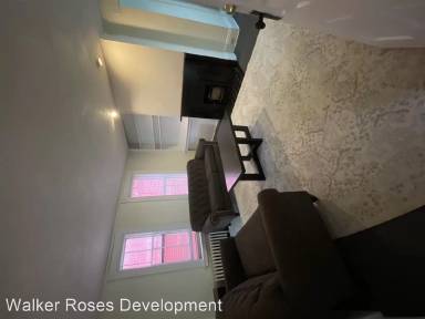 Main picture of 327/329 West 7th Street