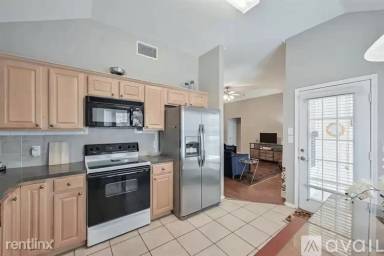 Main picture of 1303 Hidden Oaks Dr