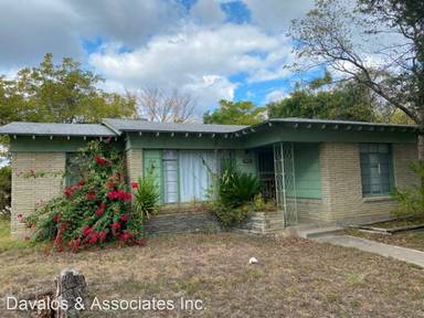 Main picture of 533 John Page Dr