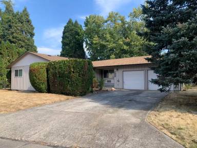 Main picture of 12525 SW Brookside Ave