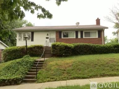 Main picture of 12421 Littleton St