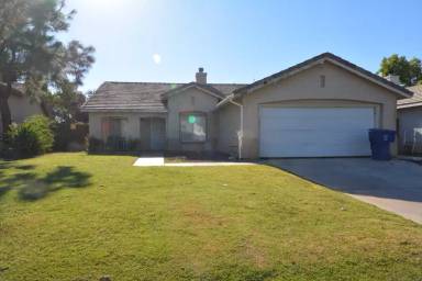 Main picture of 5514 Sierra Caves Ave