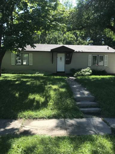 Main picture of 4027 Hayes St NE