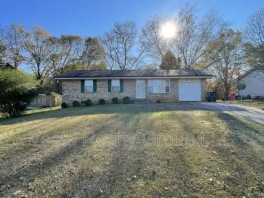 Main picture of 1495 Red Briar Way