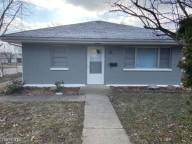 Main picture of 2619 183rd St