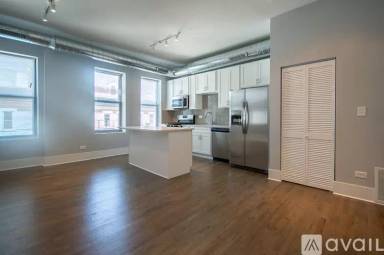 Main picture of 1040-1044 W 18th St