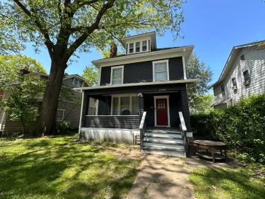 Main picture of 2091 Summit St