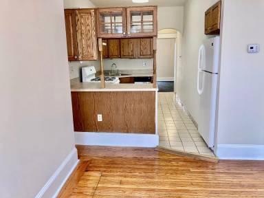 Main picture of 330 S Hicks St