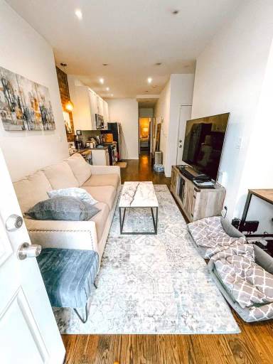 Main picture of 443 17th St