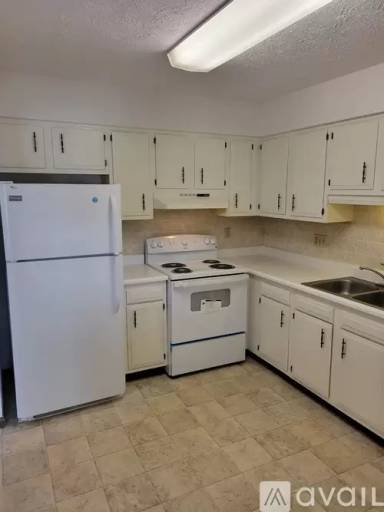 Main picture of 500 Oxcart Rd