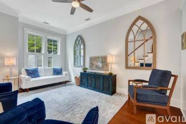 Main picture of 716 Tattnall St