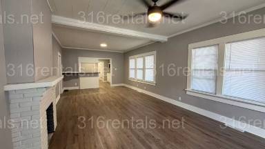 Main picture of 514 W 4th Ave