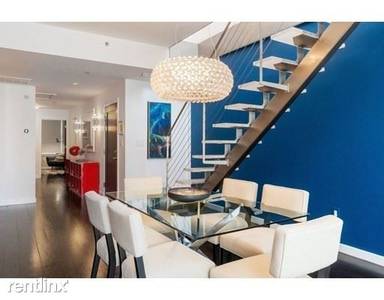 Main picture of 136 Arlington St