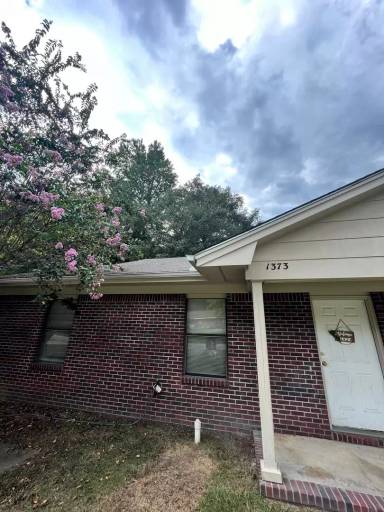 Main picture of 1313 - 1315 Hampton Dr