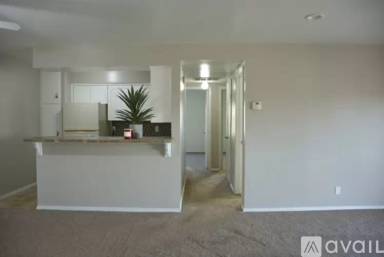 Main picture of 1731 S Cheyenne Ave