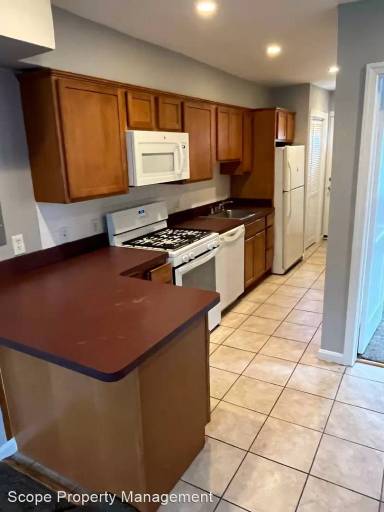 Main picture of 5435 C St SE