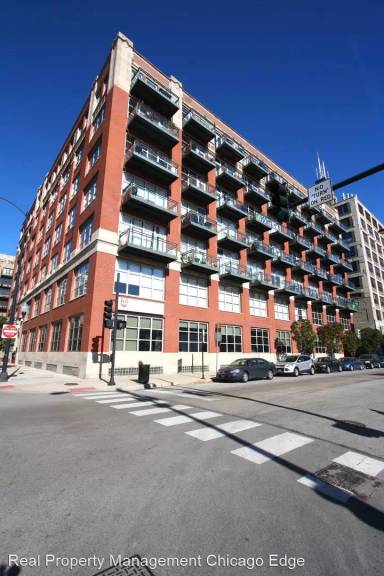 Main picture of 333 S Desplaines St