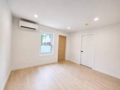 Main picture of 105 Watson Ave