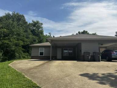 Main picture of 1662 Hobson Ave