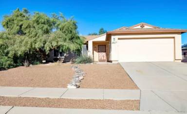 Main picture of 4235 S Mayberry Pl
