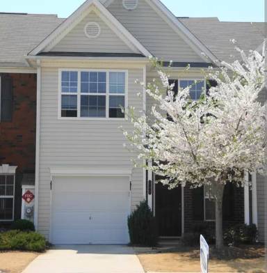 Main picture of 143 Primrose Dr