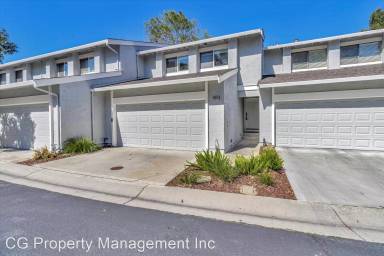 Main picture of 20631 Oak Creek Ln