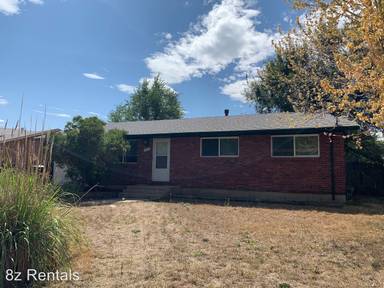 Main picture of 715 Goss Dr