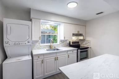 Main picture of 3872 7th Ave N