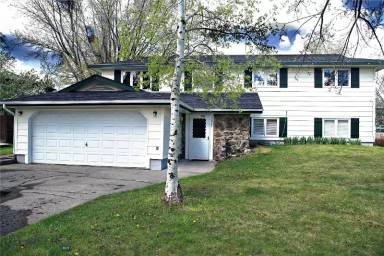 Main picture of 2003 S Rouse Ave