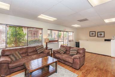 Main picture of Country Club Apartments