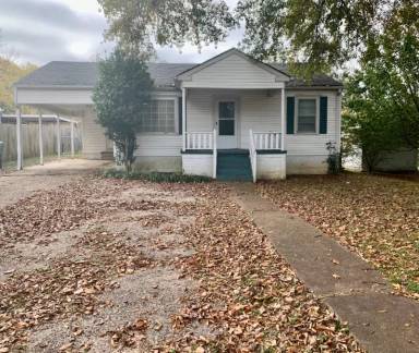 Main picture of 1004 N Commons St E
