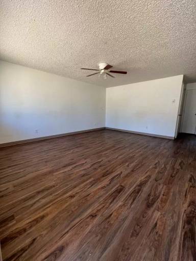 Main picture of 310 Hawthorne St