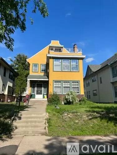 Main picture of 3237 DuPont Ave S