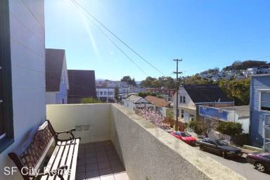 Main picture of 67 Gladys St