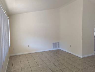 Main picture of 1003 W Buttonbush Dr