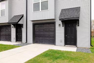 Main picture of 5460 Corporate Park Dr