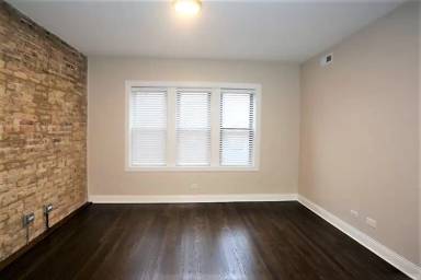 Main picture of 2228 N Sawyer Ave