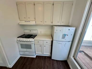 Main picture of 2112 Lombard St