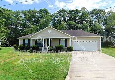 Main picture of 29848 Ivey Ln