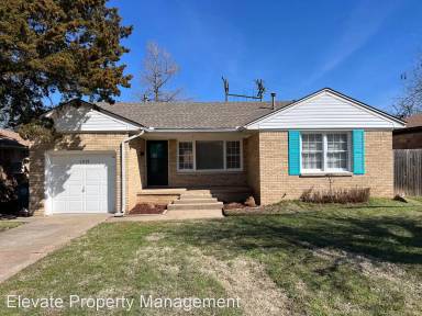 Main picture of 1717 Oxford Way