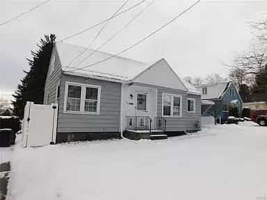 Main picture of 352 Wainwright Ave