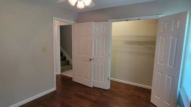 Main picture of 39 Baker Dr